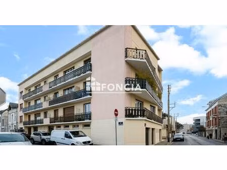 grand f3/4 secteur coutures