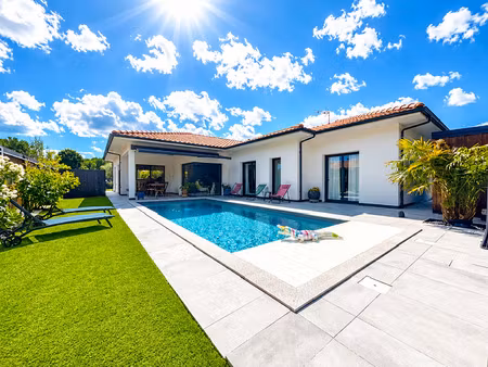 maison contemporaine de plain-pied de 178 m2 prestations h