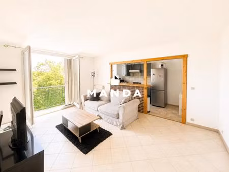charmant trois pièces