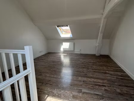 location appartement 2 pièces  21.58m²  saint