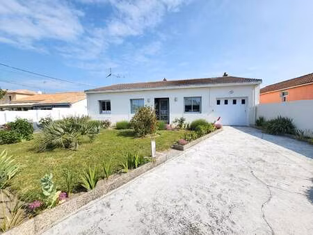 vente maison à pornic (44210) : à vendre / 101m² pornic