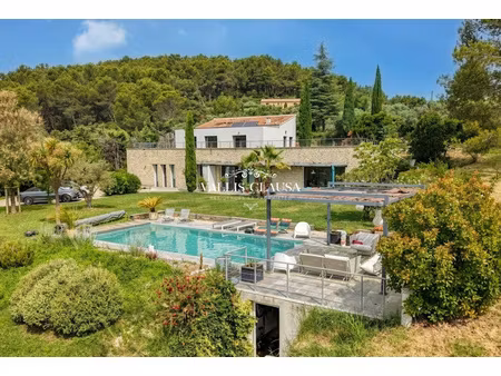 pernes les fontaines villa contemporaine avec vue dominante