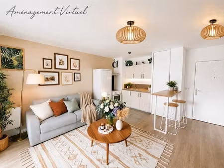 exclusivité montigny-beauchamp : 2 pièces récent avec balcon  parking et gare à pied !