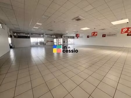 location commerce la chapelle saint aubin 72650 200m² à 1520m²