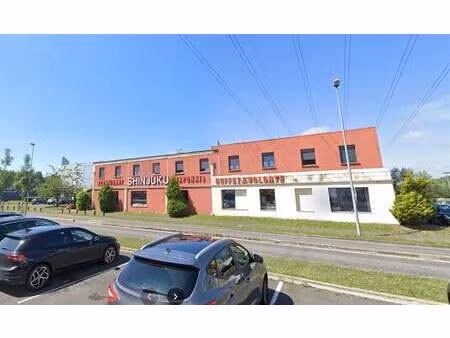 location commerce pontault combault 77340 670m²
