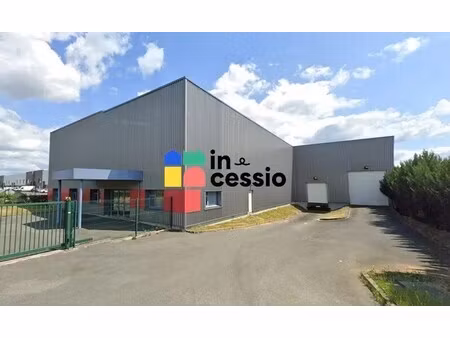 location local d’activités le mans 72000 1220m²