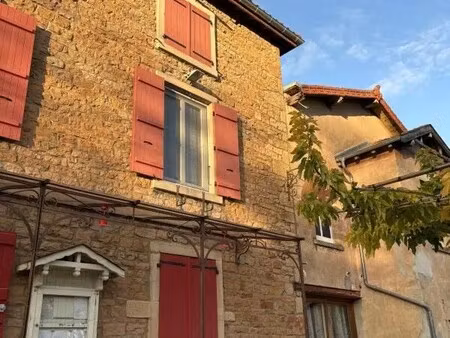 vente local d’activités davaye 71960 500m²