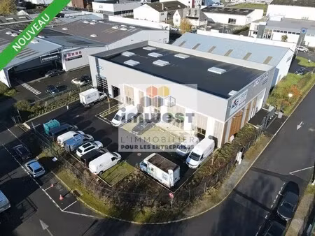location local d’activités saint gregoire 35760 738m²