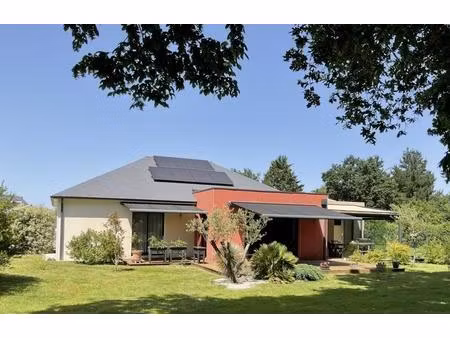 maison plain pied st luce sur loire