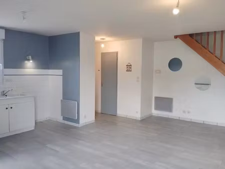 à louer – maison t4 de 63 m² avec jardin et garage – dissay