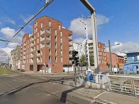 appartement 2 pièces avec terrasse et ascenseur