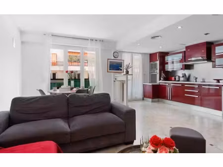 appartement nice 65 m² t-2 à vendre  360 000 €