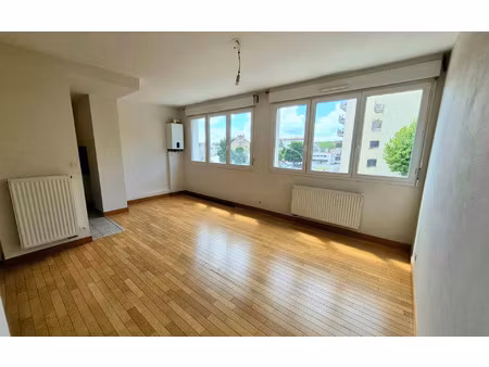 location appartement  46.98 m² t-2 à thionville  720 €