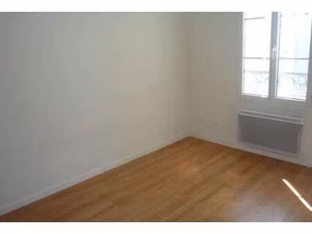 location maison à sainte-terre (33350) : à louer / 68m² sainte-terre