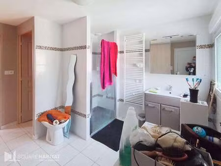location maison à fougères (35300) : à louer / 71m² fougères