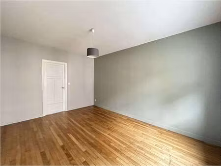 location appartement 2 pièces à rennes gare (35000) : à louer 2 pièces / 43m² rennes gare