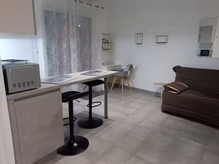 location appartement t1 meublé à saint-nazaire (44600) : à louer t1 meublé / 25m² saint-na