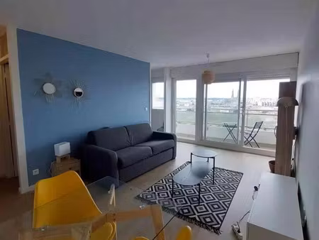 location appartement 1 pièce 32 m² à bordeaux (33000)