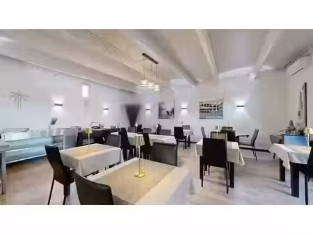 vente locaux professionnels 20 pièces 875 m² à saint-rémy-de-provence (13210)  1 900 000 €