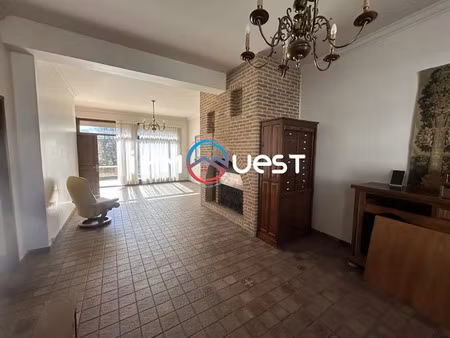 vente immeuble 6 pièces 151 m² à gravelines (59820)  340 000 €