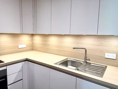 location appartement 2 pièces 45 m² à valbonne (06560)  1 450 €
