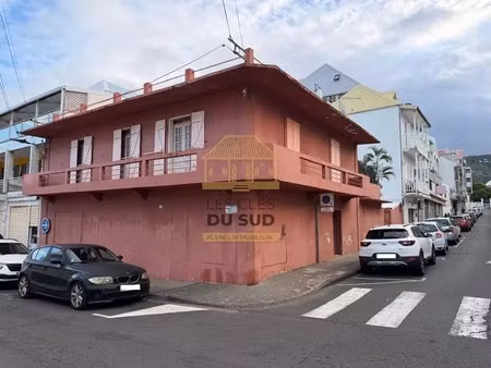 à vendre – maison de 240 m² environ - centre-ville de saint-denis – 355 000 €