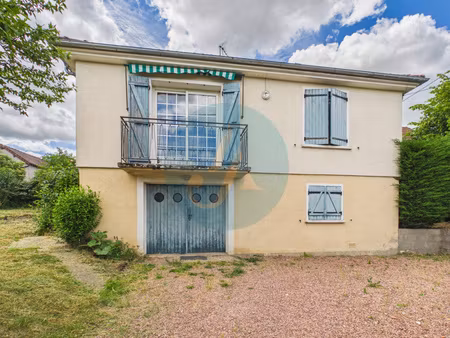 pavillon sur sous-sol 67m2 avec 3 chambres et terrain clos