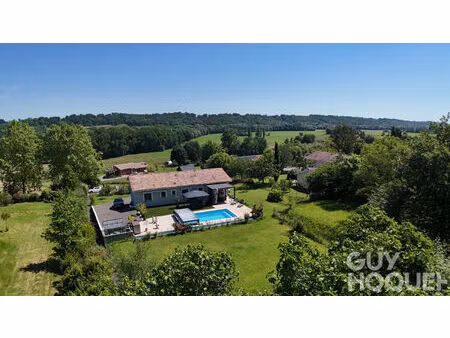 maison samadet  5 chambres avec piscine et jardin