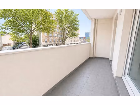 appartement saint-denis 67.11 m² t-3 à vendre  299 000 €