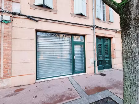 location locaux professionnels 40 m² à albi (81000)  nan €