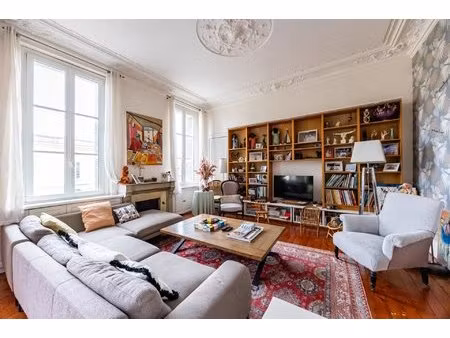 *bordeaux chartrons – rue camille godard – appartement familial de caractère 213 m²