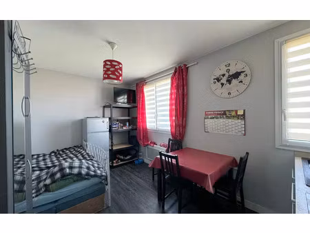 location appartement  17.51 m² t-1 à chailly-en-bière  430 €
