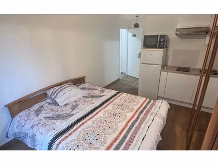 location appartement  m² t-1 à rosny-sous-bois  770 €
