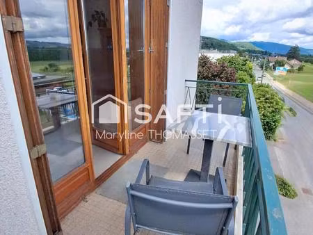 appartement entièrement rénové avec magnifique vue dégagée