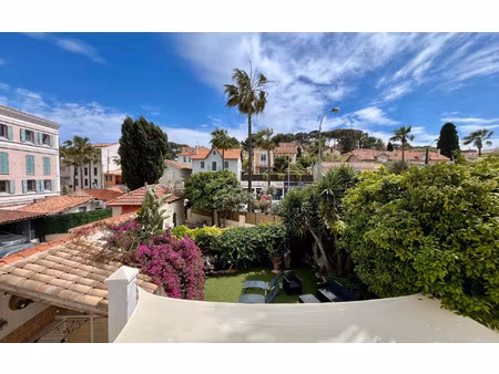 location appartement  m² t-2 à sanary-sur-mer  770 €