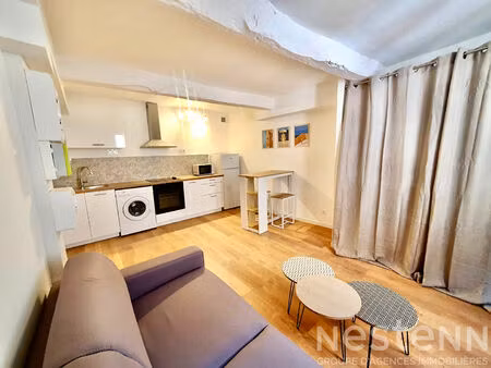 studio entièrement meublé d'une superficie de 21 53 m²  situé sur la commune de barjols.