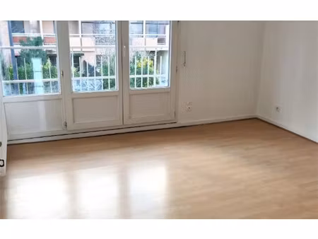 location appartement  m² t-2 à toulouse  664 €