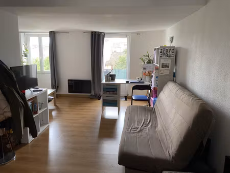 valence - dans une petite copropriété  appartement t2 idéal