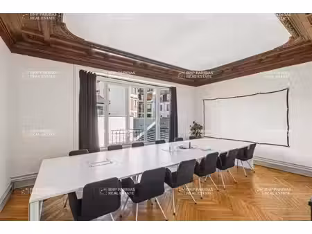 location bureaux 90m² à 523m²