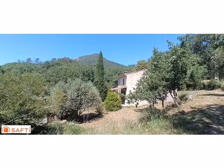 maison 3 pièces sur terrain de 38800 m²