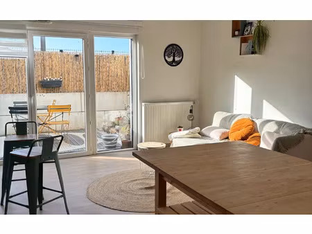 location maison  112.89 m² t-5 à saint-jean-de-gonville  2 450 €