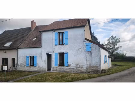 maison de campagne avec dépendances et terrain de 1 240 m2