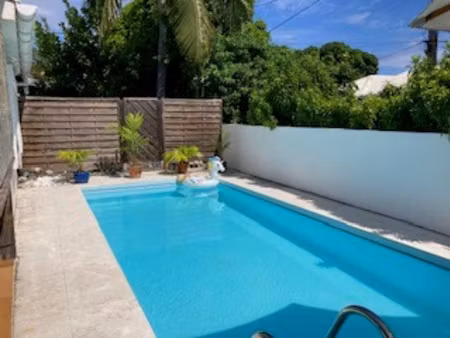 villa t6-7 secteur d'exception saint gilles les bains