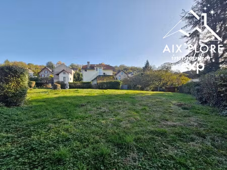 terrain constructible de 595m² - jacob-bellecombette