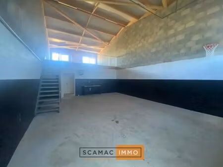 location local d’activités marignane 13700 142m²
