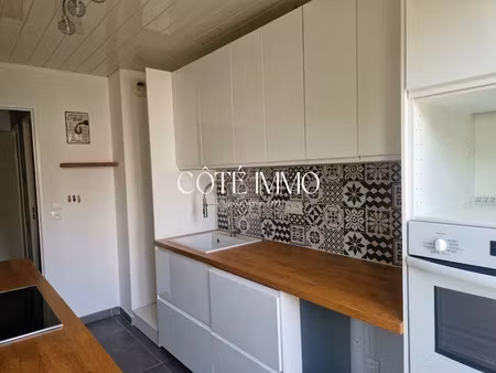 location meublée appartement 3 pièces 63.5 m² à chantilly (60500)  1 130 €
