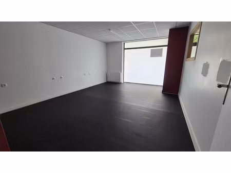 location appartement 1 pièce 20.66 m² à saint-aubin-lès-elbeuf (76410)  550 €