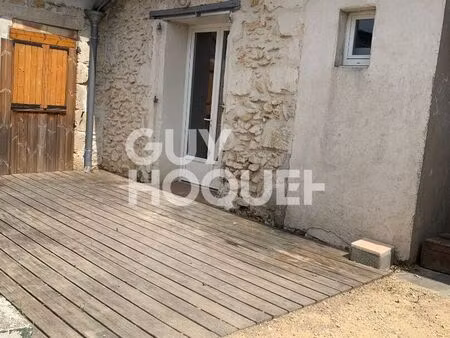 maison t3 (53 m²) en location à landiras