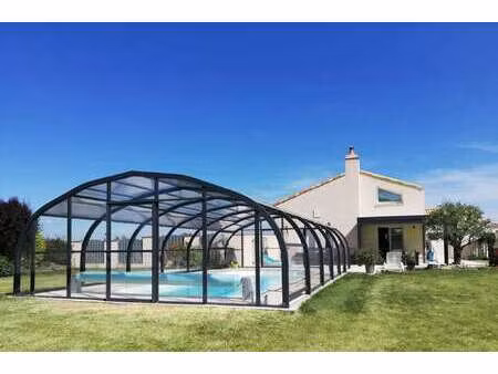 vente maison piscine au pallet (44330) : à vendre piscine / 170m² le pallet