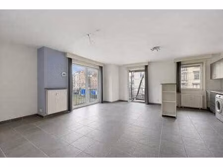 appartement 2 chambres + terrasse